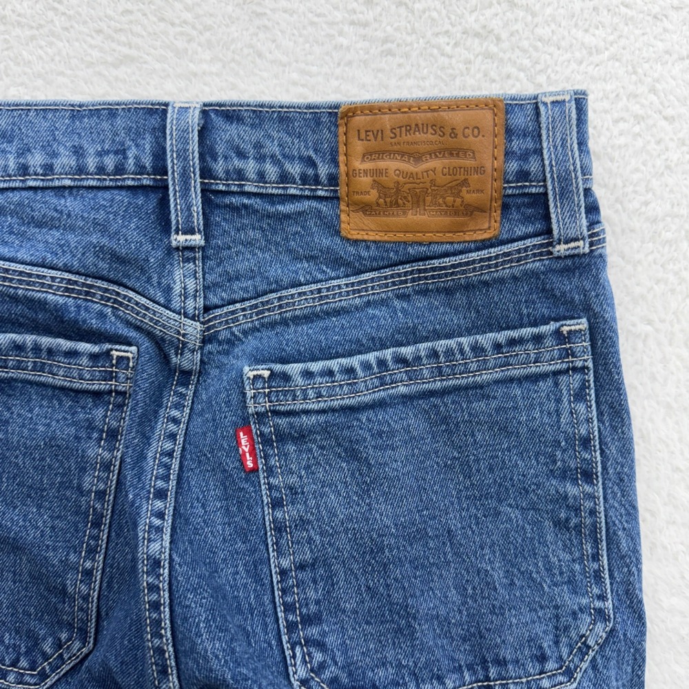 Levis Premium Wedgie Straight Jeans Blue High Rise Button Fly 26995-0000 Size 26 - Picture 11 of 12